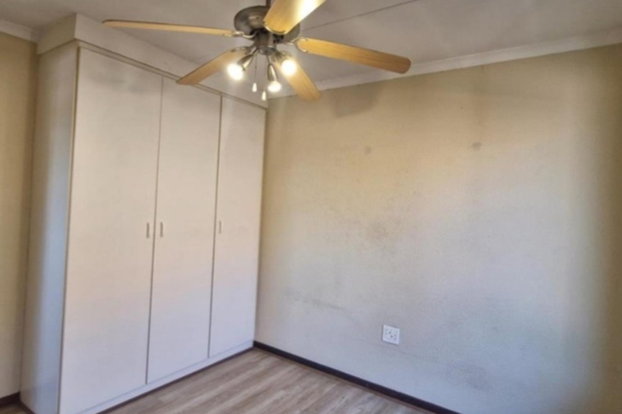 2 Bedroom Property for Sale in Bedfordview Gauteng