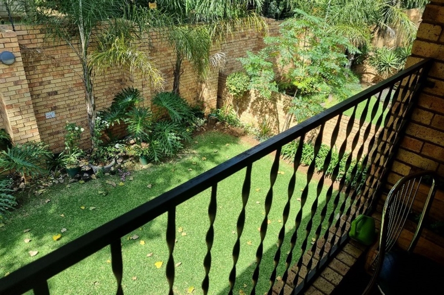 2 Bedroom Property for Sale in Bedfordview Gauteng