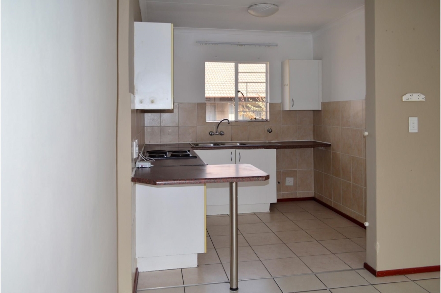 To Let 2 Bedroom Property for Rent in Parkrand Gauteng