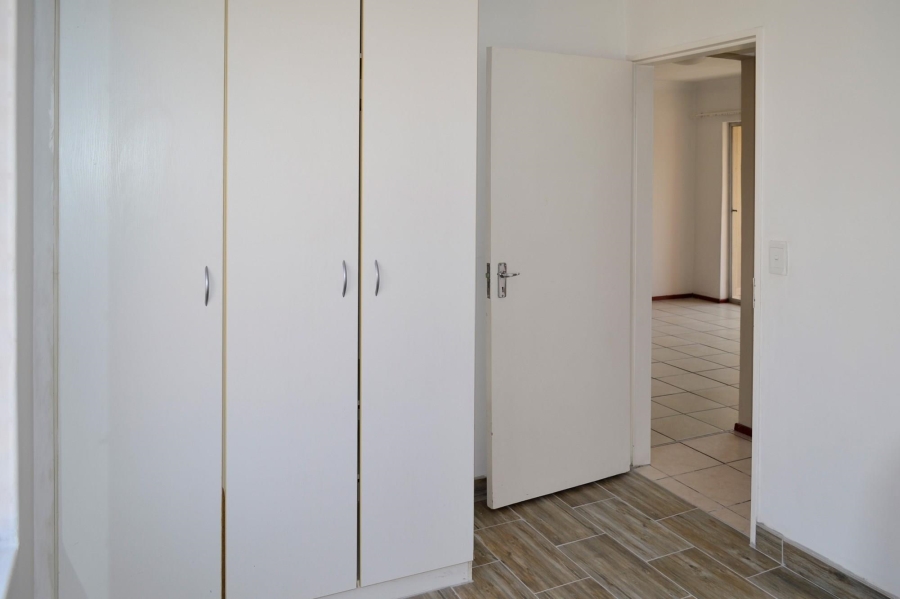 To Let 2 Bedroom Property for Rent in Parkrand Gauteng