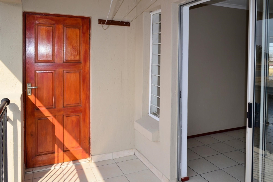To Let 2 Bedroom Property for Rent in Parkrand Gauteng