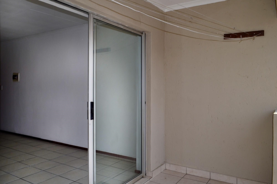 To Let 2 Bedroom Property for Rent in Parkrand Gauteng