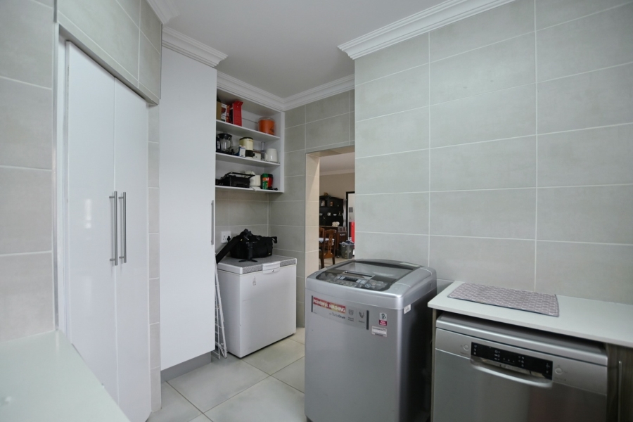 4 Bedroom Property for Sale in Zambezi Country Estate Gauteng