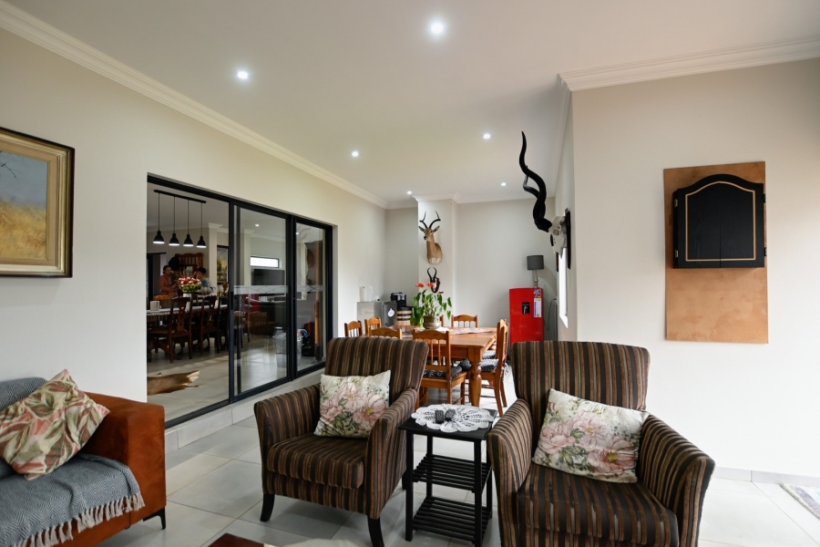 4 Bedroom Property for Sale in Zambezi Country Estate Gauteng