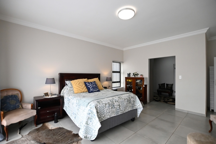 4 Bedroom Property for Sale in Zambezi Country Estate Gauteng