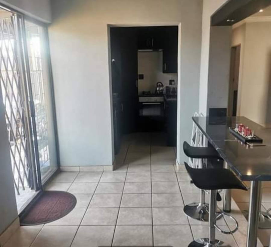 3 Bedroom Property for Sale in Rothdene Gauteng