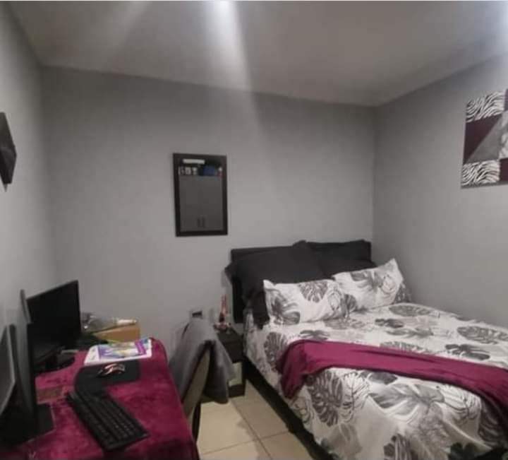 3 Bedroom Property for Sale in Rothdene Gauteng