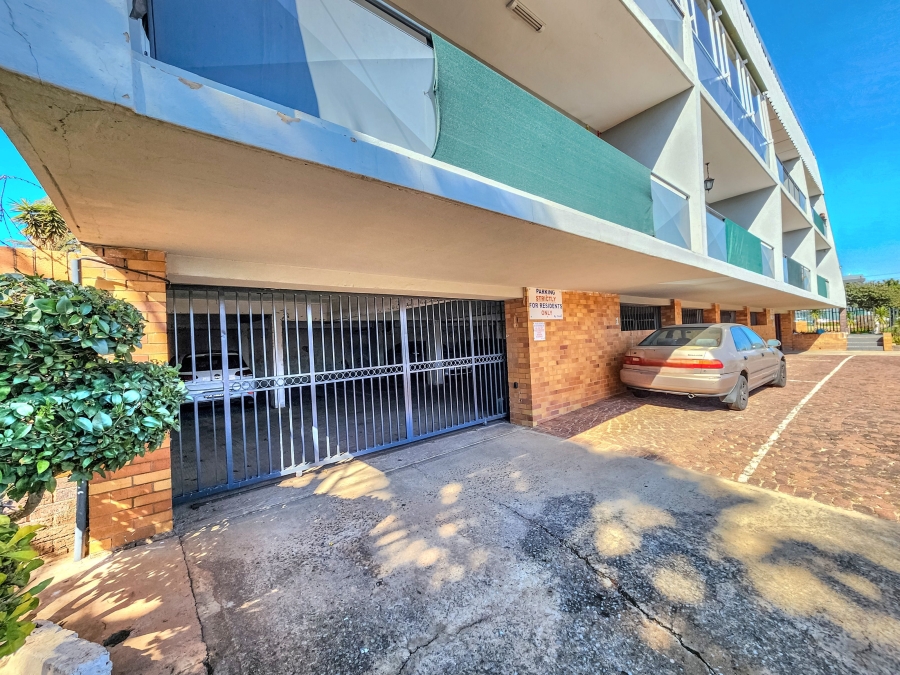 1 Bedroom Property for Sale in Florida North Gauteng