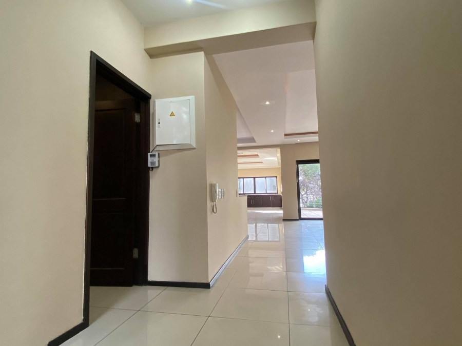 2 Bedroom Property for Sale in Melrose North Gauteng