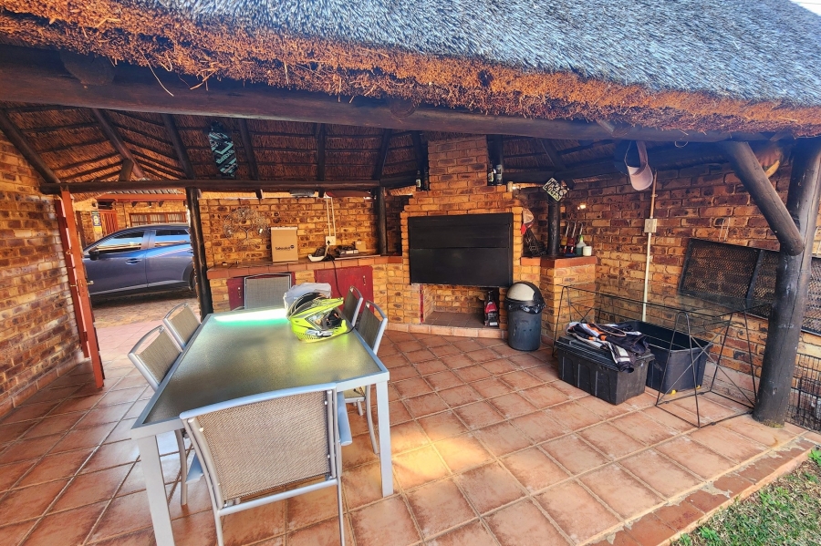 4 Bedroom Property for Sale in Clubview Gauteng
