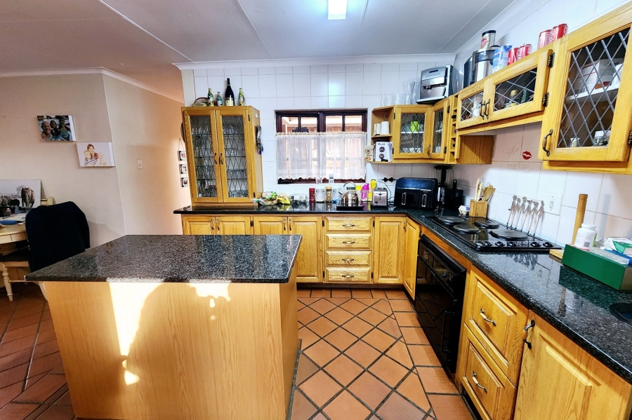 4 Bedroom Property for Sale in Clubview Gauteng