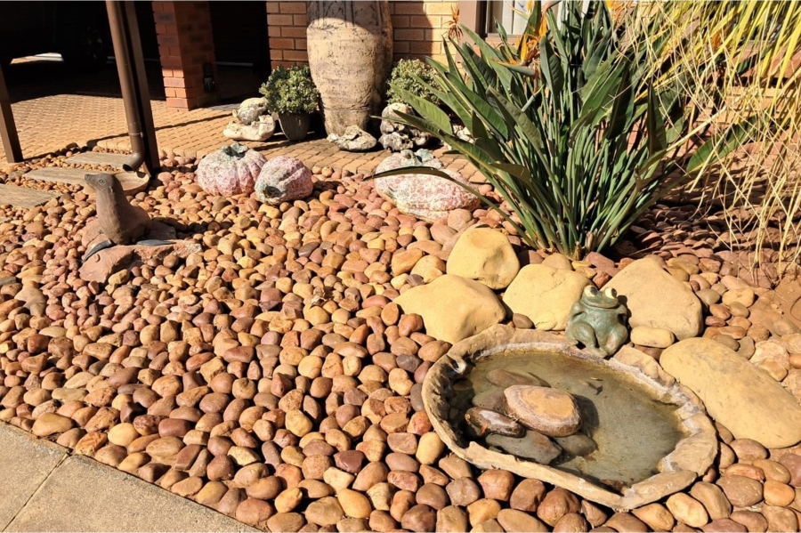 2 Bedroom Property for Sale in Montana Gauteng
