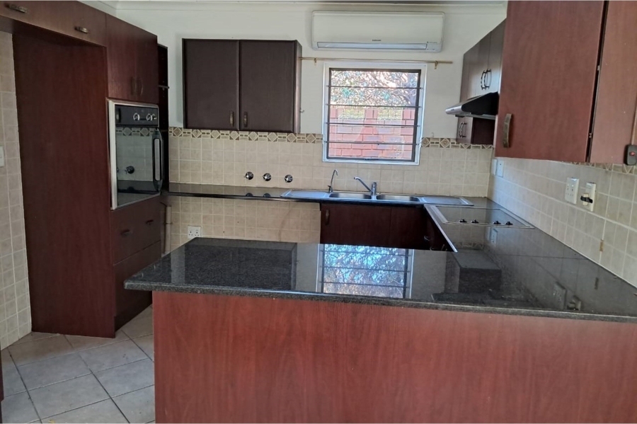 2 Bedroom Property for Sale in Montana Gauteng
