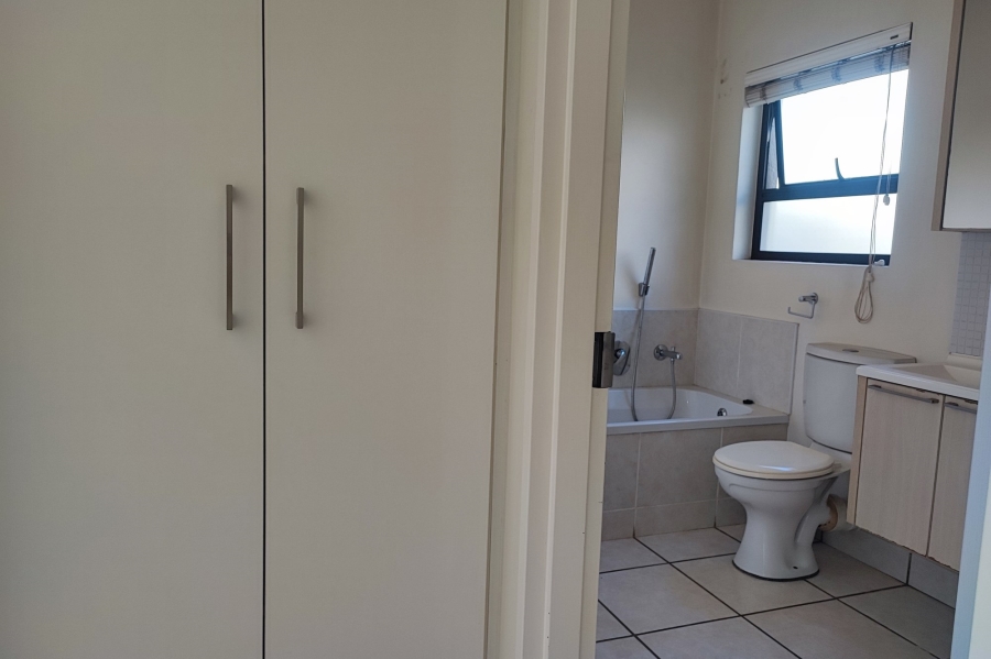 1 Bedroom Property for Sale in Paulshof Gauteng