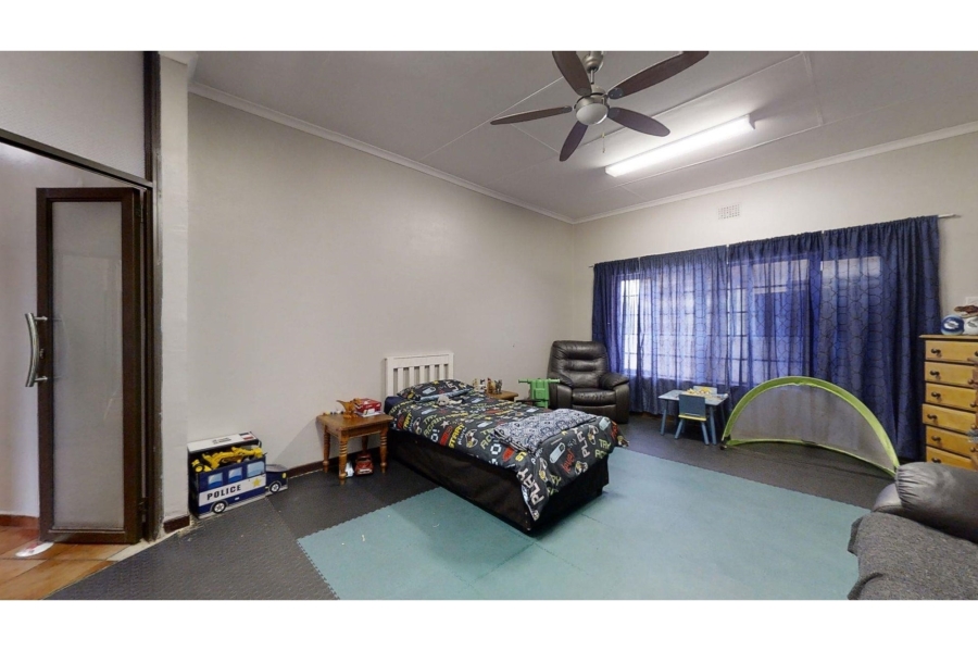 8 Bedroom Property for Sale in Lambton Gauteng