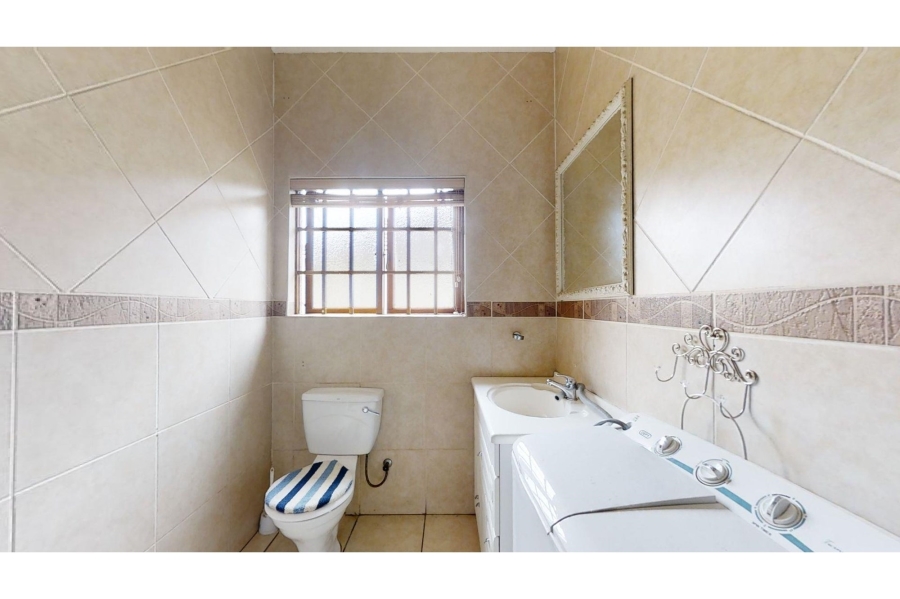 8 Bedroom Property for Sale in Lambton Gauteng