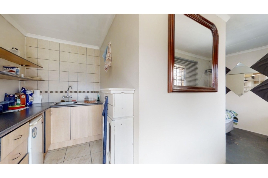 8 Bedroom Property for Sale in Lambton Gauteng