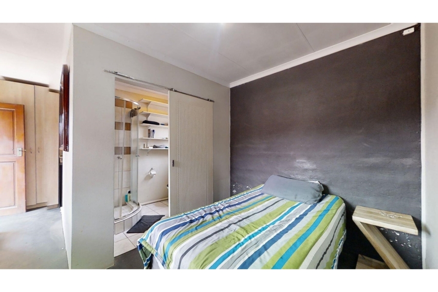8 Bedroom Property for Sale in Lambton Gauteng