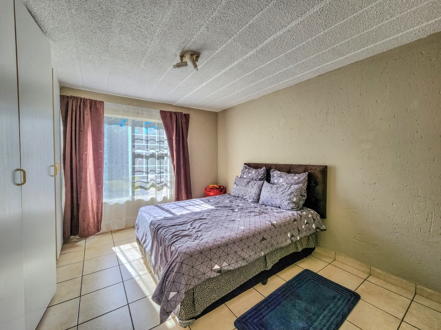 1 Bedroom Property for Sale in Allens Nek Gauteng
