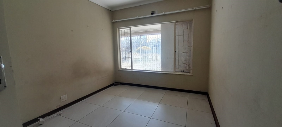 To Let 3 Bedroom Property for Rent in Unitas Park Gauteng