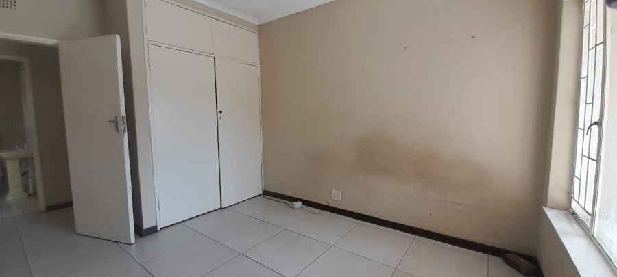 To Let 3 Bedroom Property for Rent in Unitas Park Gauteng