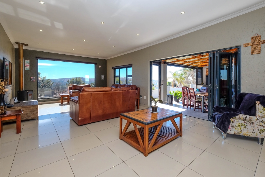 4 Bedroom Property for Sale in Noordheuwel Gauteng