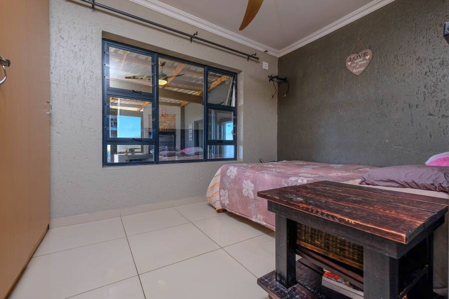 4 Bedroom Property for Sale in Noordheuwel Gauteng