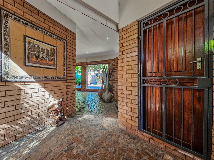 3 Bedroom Property for Sale in Moreleta Park Gauteng
