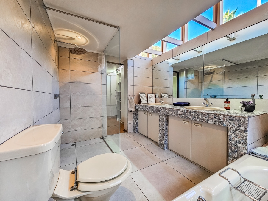 3 Bedroom Property for Sale in Moreleta Park Gauteng
