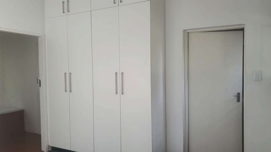 5 Bedroom Property for Sale in Andeon AH Gauteng