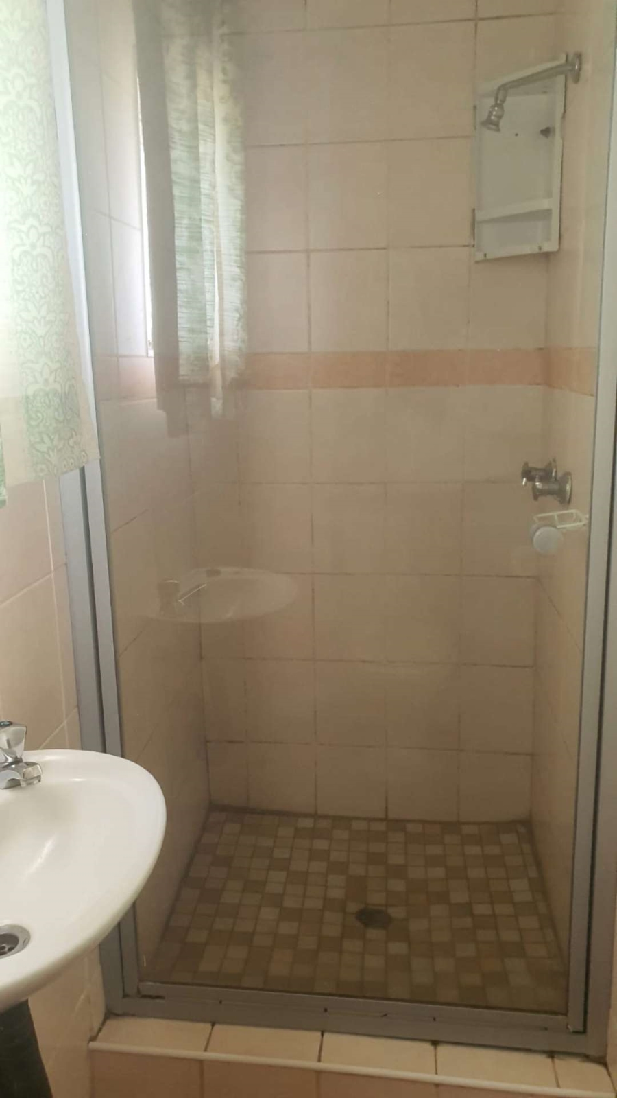 5 Bedroom Property for Sale in Andeon AH Gauteng