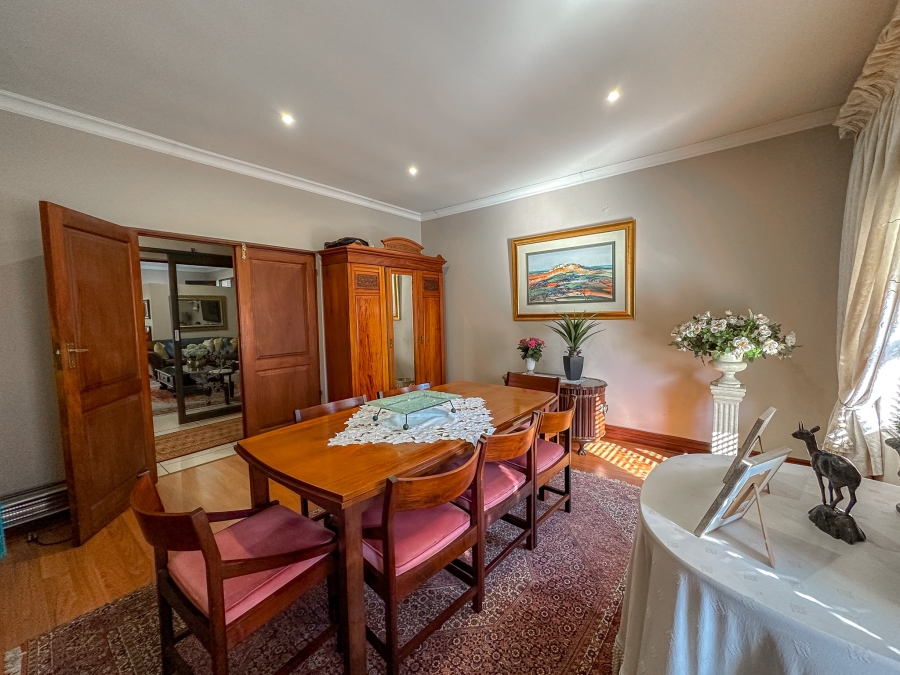 4 Bedroom Property for Sale in Midfield Estate Gauteng