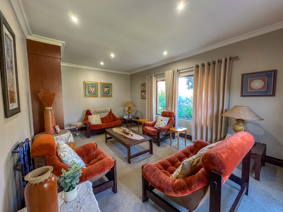 4 Bedroom Property for Sale in Midfield Estate Gauteng