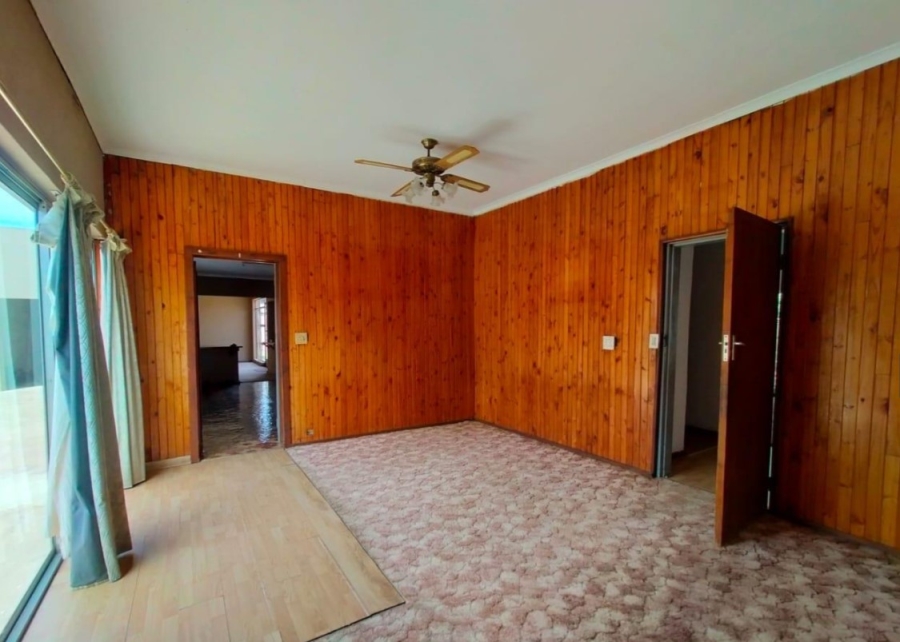 4 Bedroom Property for Sale in Randgate Gauteng