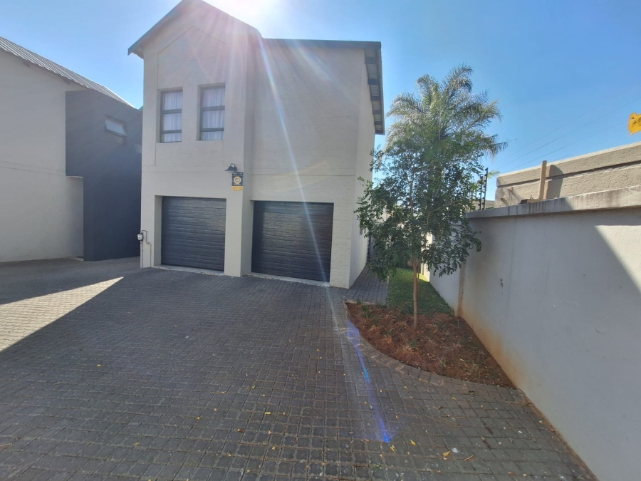 3 Bedroom Property for Sale in Montana Gauteng