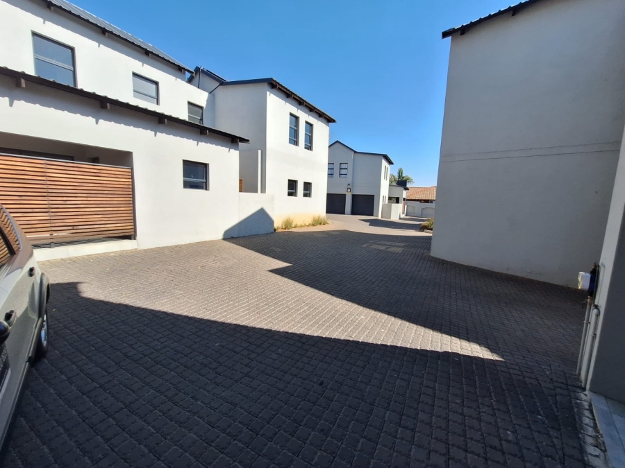3 Bedroom Property for Sale in Montana Gauteng