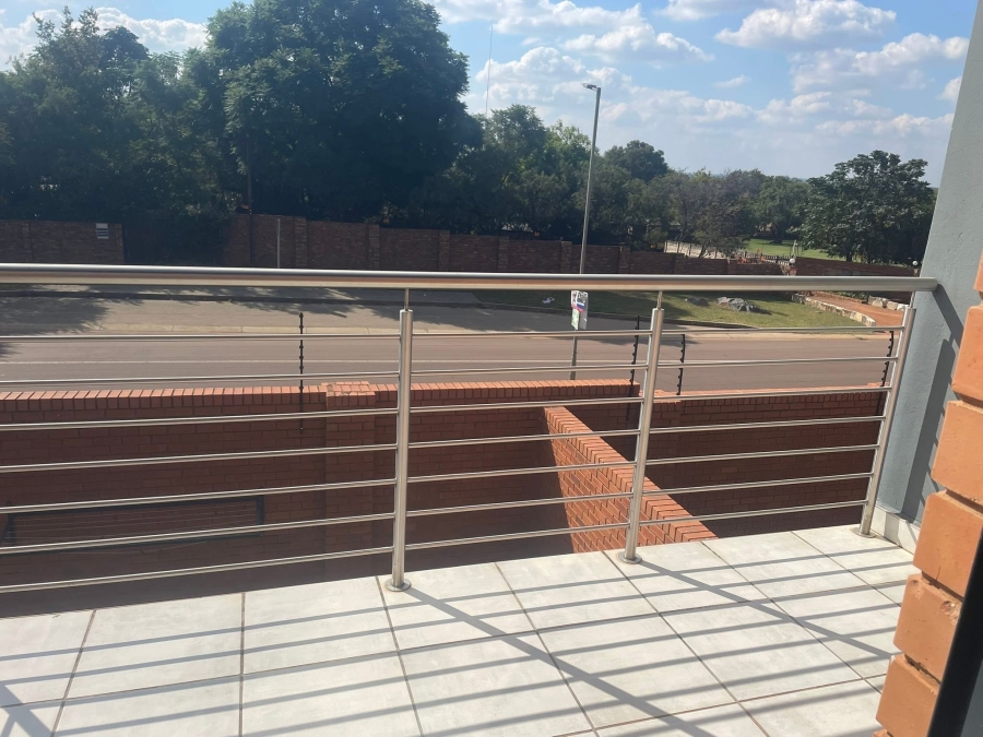 2 Bedroom Property for Sale in Montana Gauteng