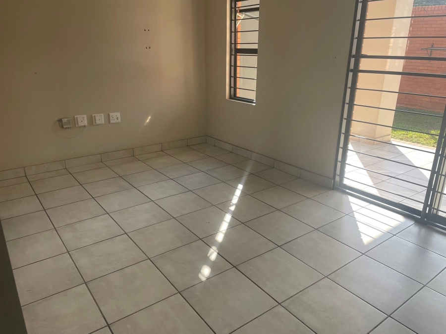 2 Bedroom Property for Sale in Montana Gauteng