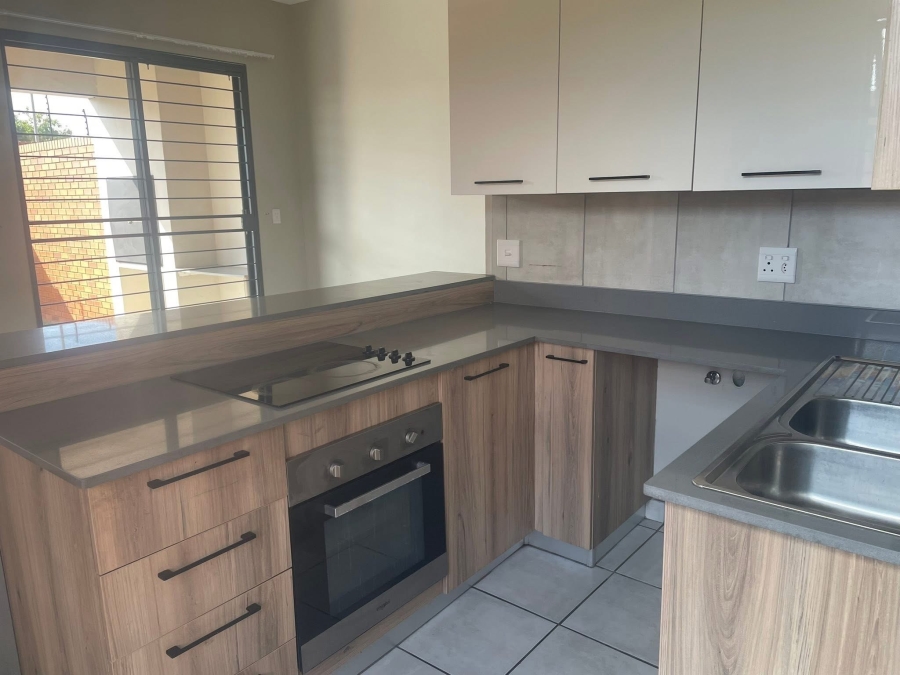2 Bedroom Property for Sale in Montana Gauteng