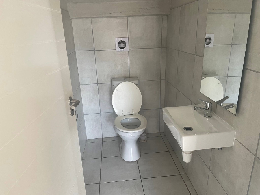 2 Bedroom Property for Sale in Montana Gauteng