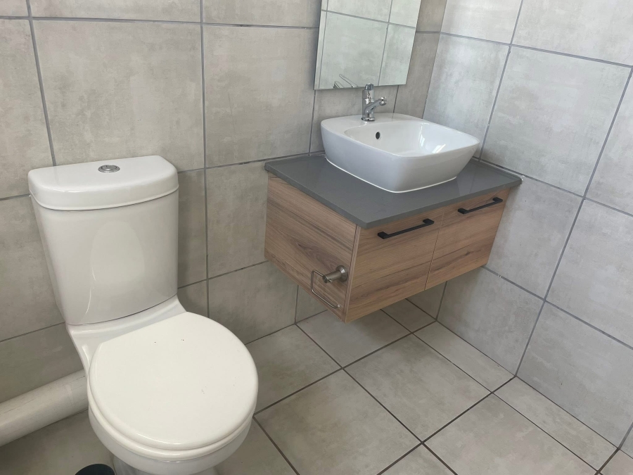2 Bedroom Property for Sale in Montana Gauteng