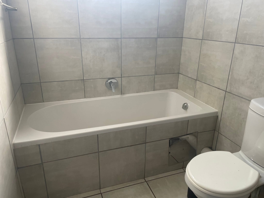 2 Bedroom Property for Sale in Montana Gauteng
