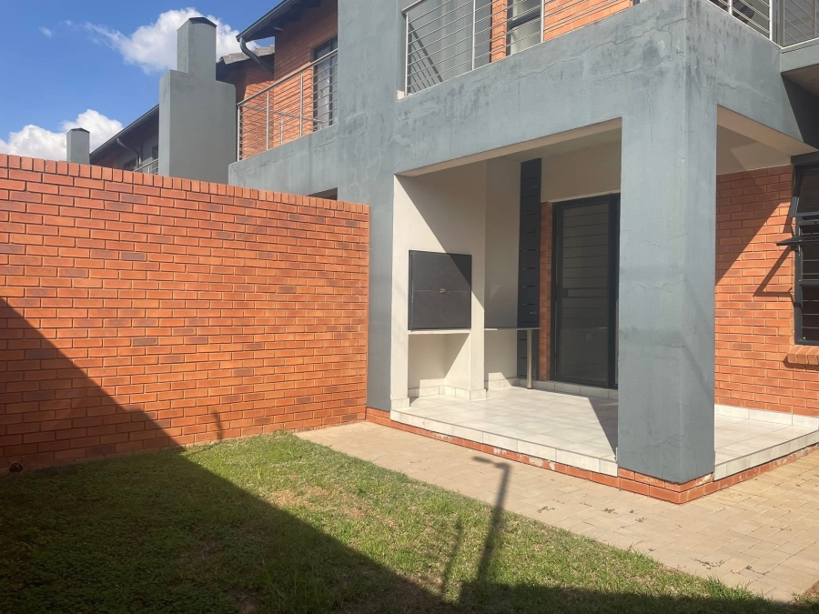 2 Bedroom Property for Sale in Montana Gauteng