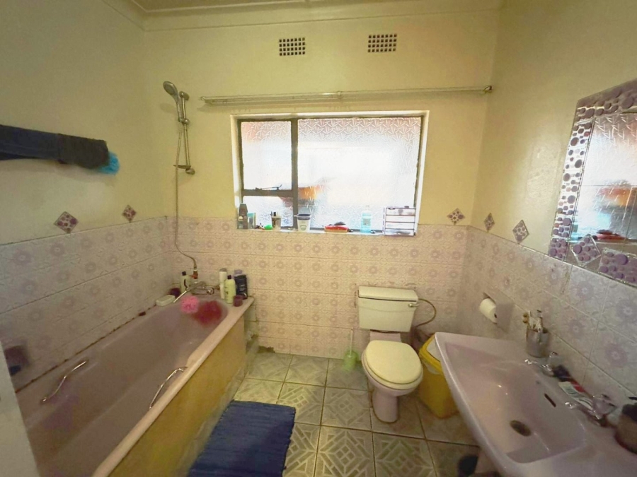 4 Bedroom Property for Sale in Krugersdorp West Gauteng