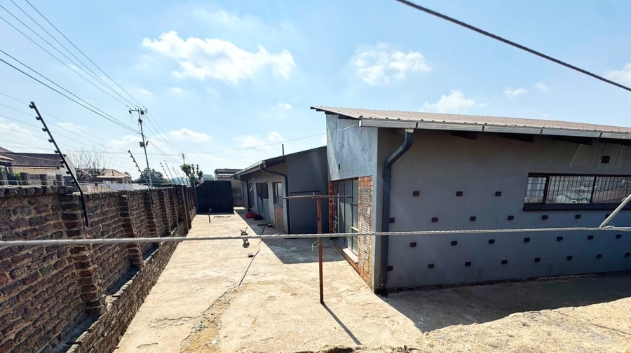 4 Bedroom Property for Sale in Krugersdorp West Gauteng