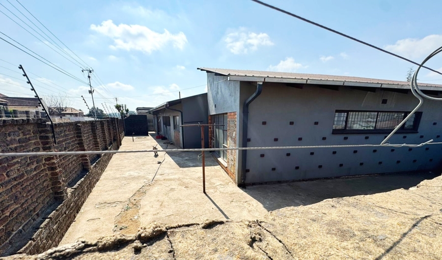 4 Bedroom Property for Sale in Krugersdorp West Gauteng