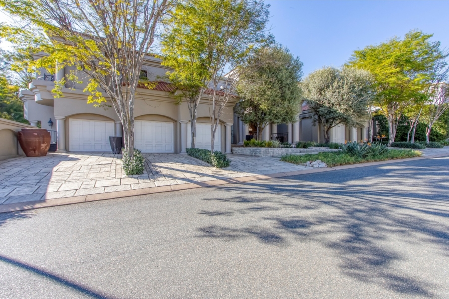 6 Bedroom Property for Sale in Dainfern Golf Estate Gauteng