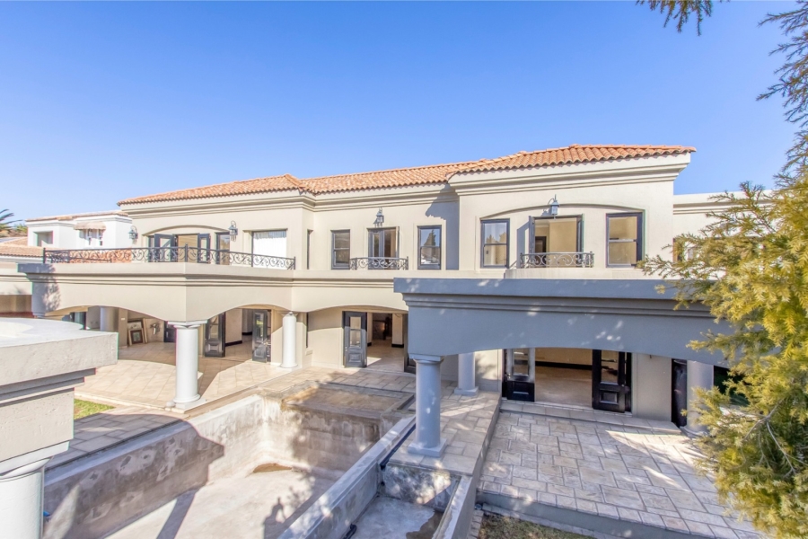 6 Bedroom Property for Sale in Dainfern Golf Estate Gauteng
