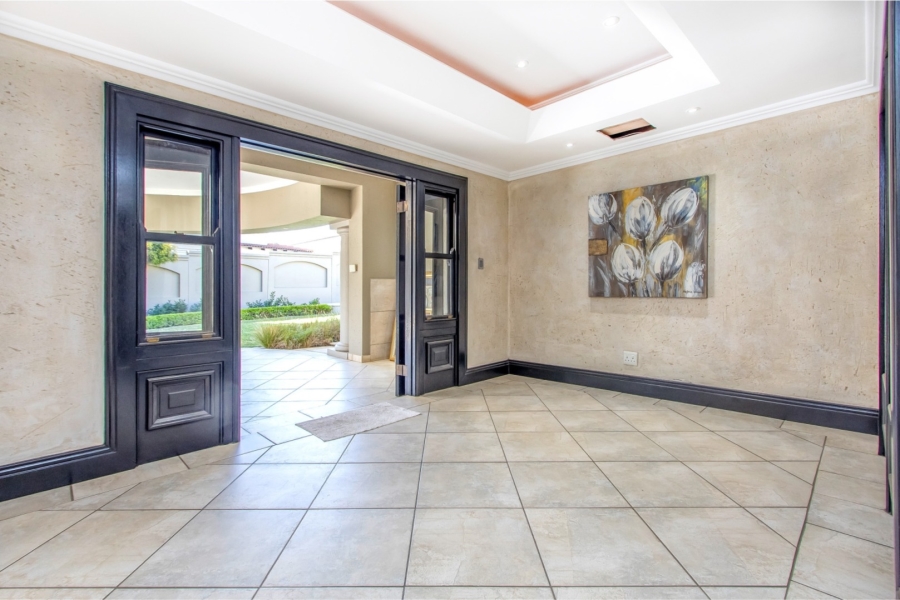 6 Bedroom Property for Sale in Dainfern Golf Estate Gauteng