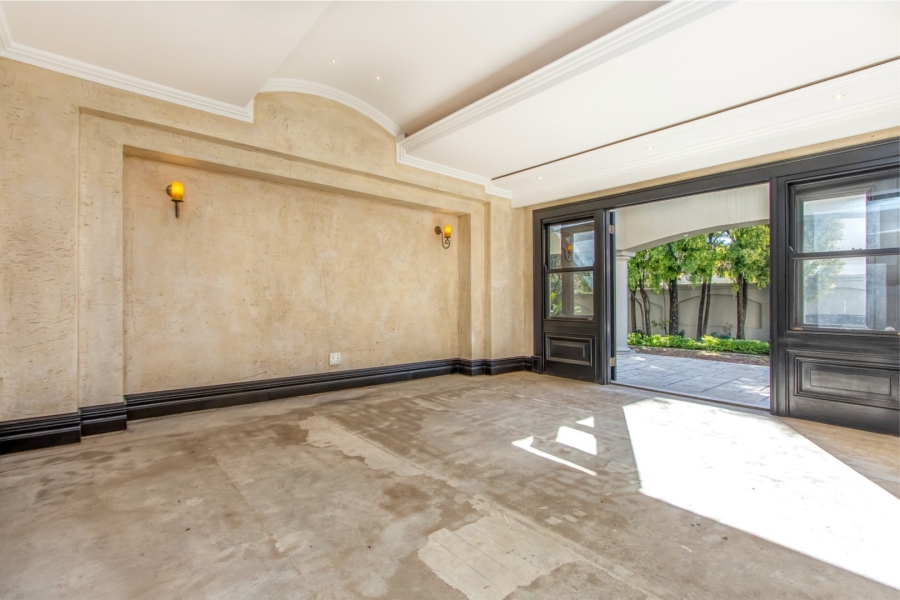 6 Bedroom Property for Sale in Dainfern Golf Estate Gauteng